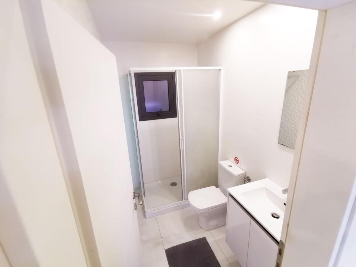 The White Pearl Apartment Larnaka Exterior foto